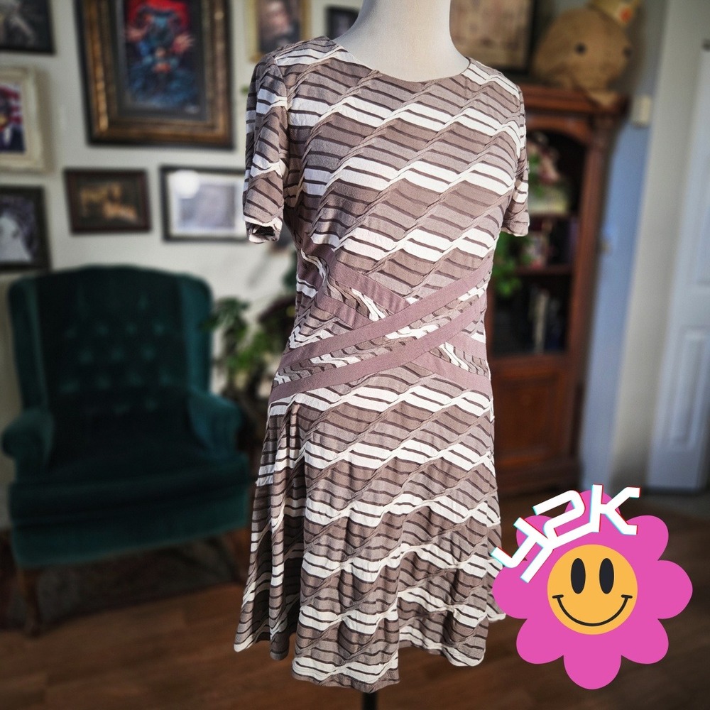 Vintage Y2K‎ Beige by ECI Taupe Stripe Knit Fit Flare Dress Stretch Casual Midi
